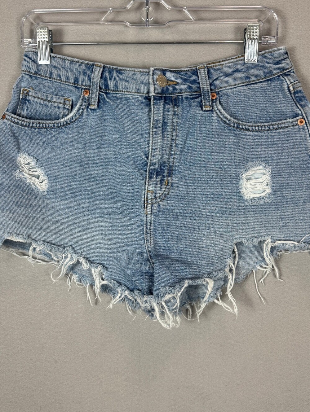Forever 21 Premium Women's Light Blue Denim Shorts 28